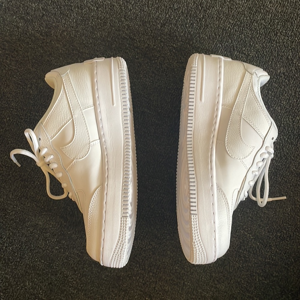 Nike Air Force 1 shadow
